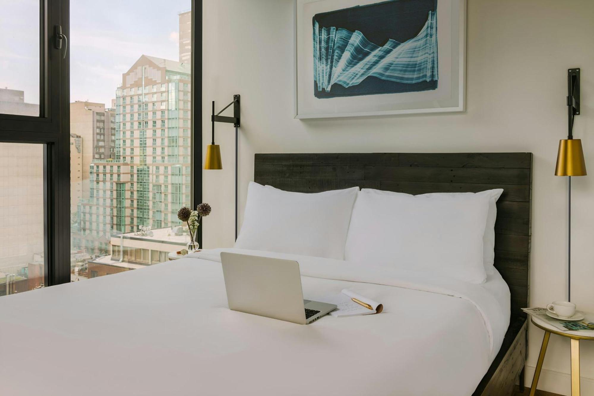 Two-Bedroom Deluxe Apartment