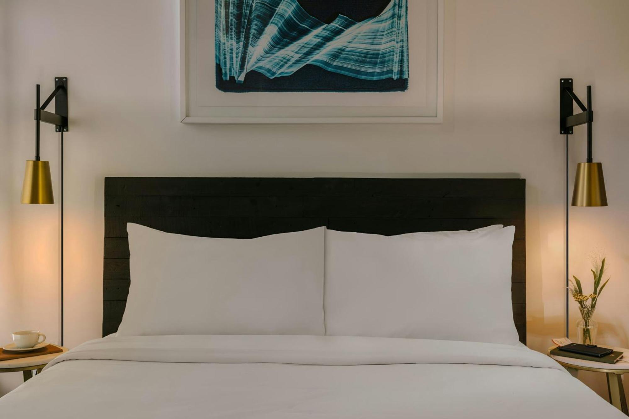 Two-Bedroom Deluxe Apartment